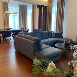  Apartment Botanique Airbnb, Belgium