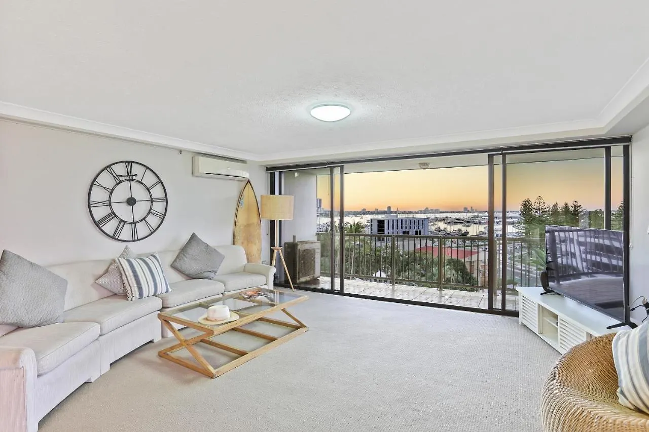 De Ville Apartments Gold Coast