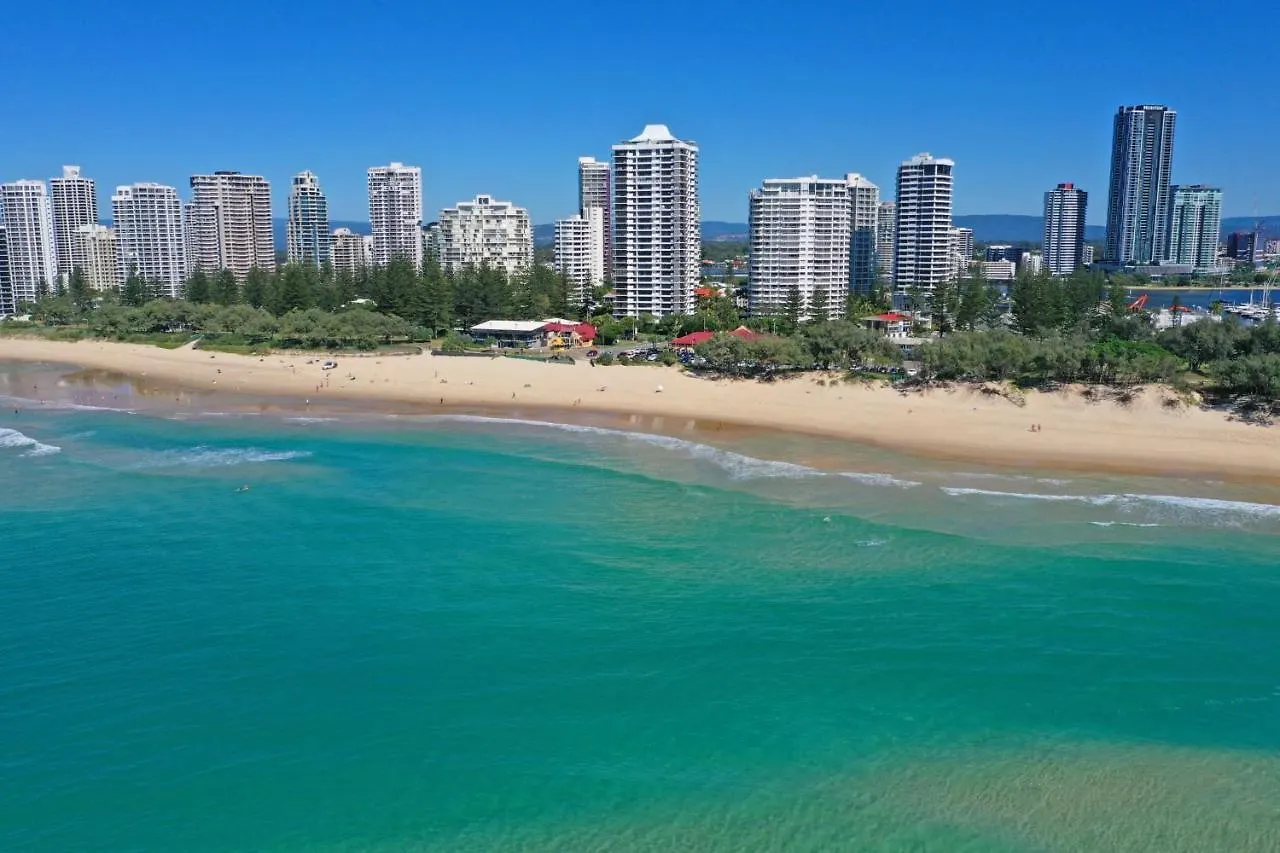 Aparthotel De Ville Apartments Gold Coast